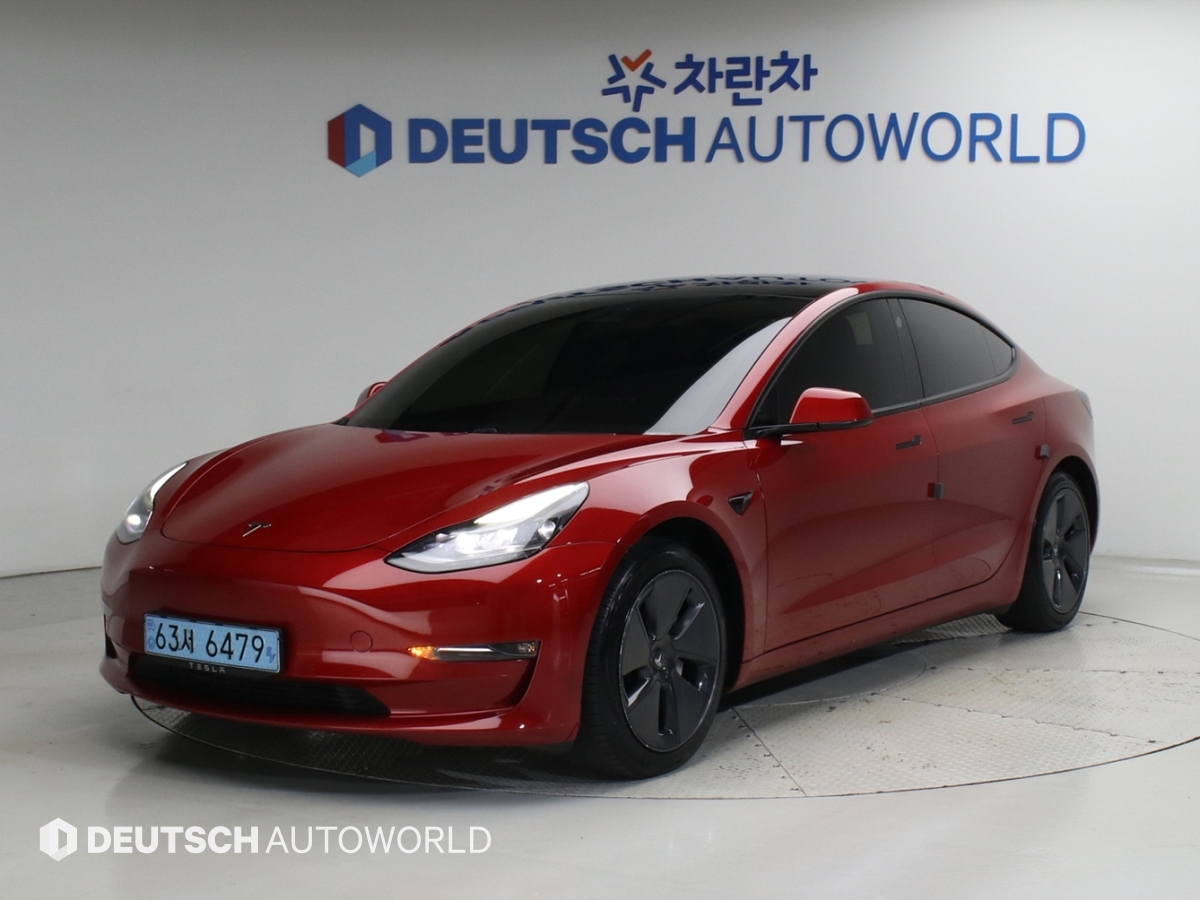 تيسلا Model 3