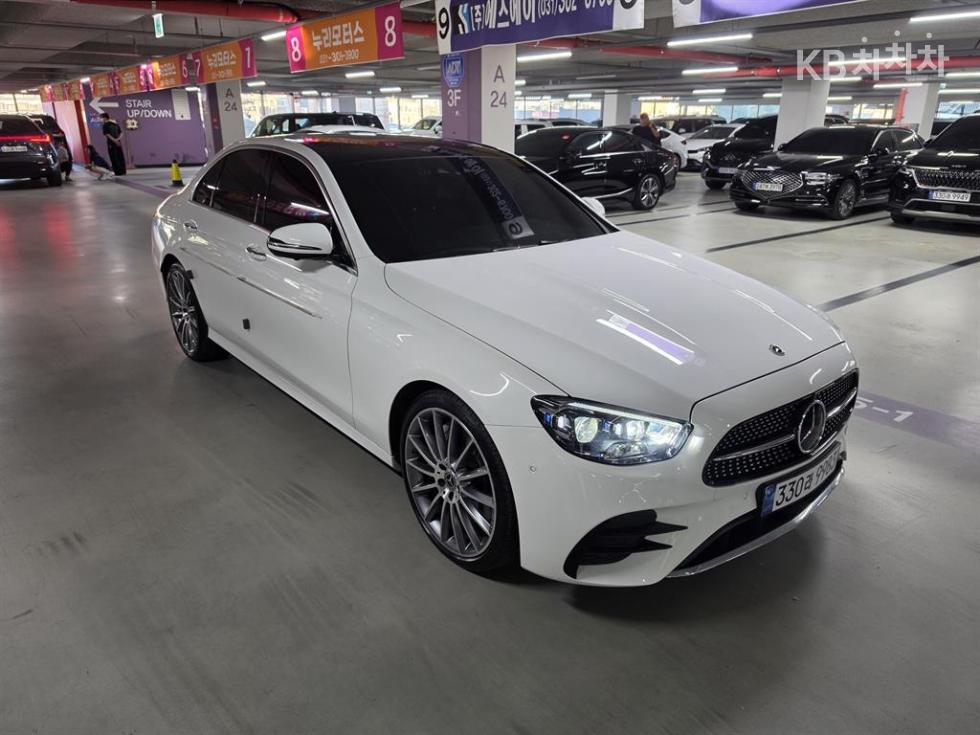 مرسيدس E-Class