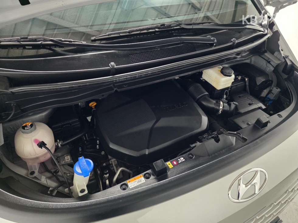 Hyundai Staria — miniaturë 7