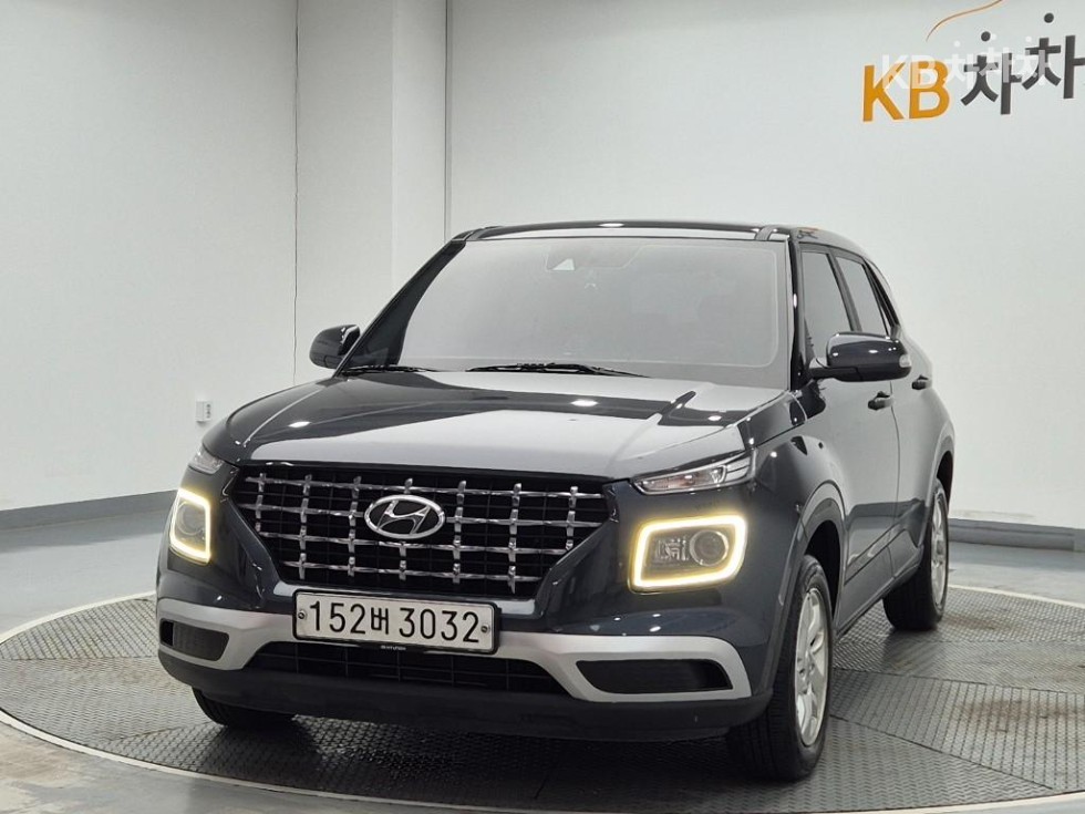 Hyundai Venue