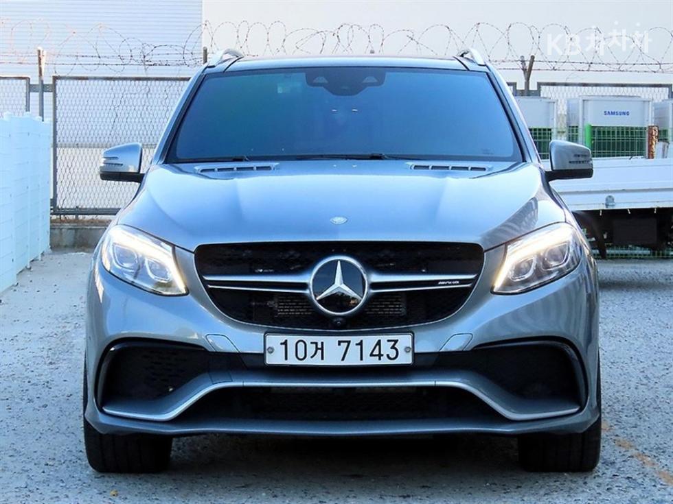 Mercedes-Benz GLE-Class