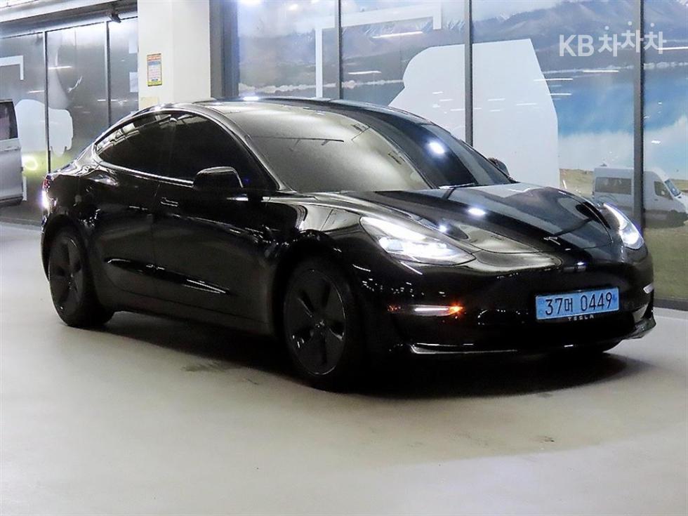 تيسلا Model 3