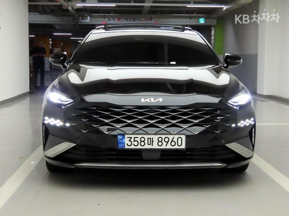 Kia K8