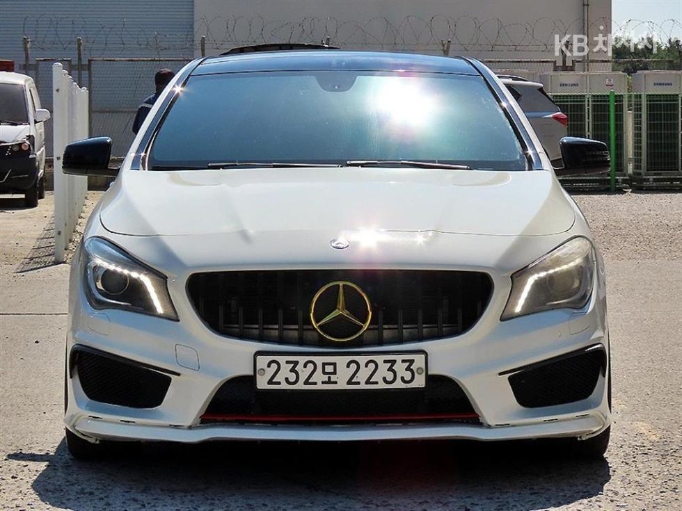 Mercedes-Benz CLA-Class