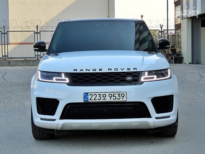 Land Rover Рендж Ровер Спорт