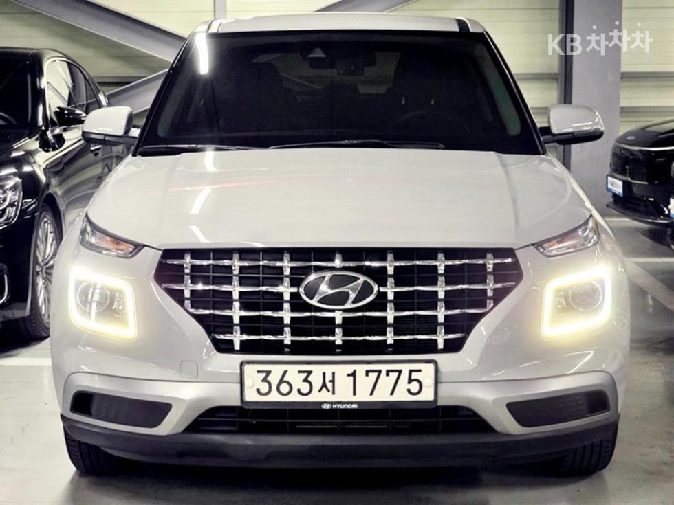 Hyundai Venue