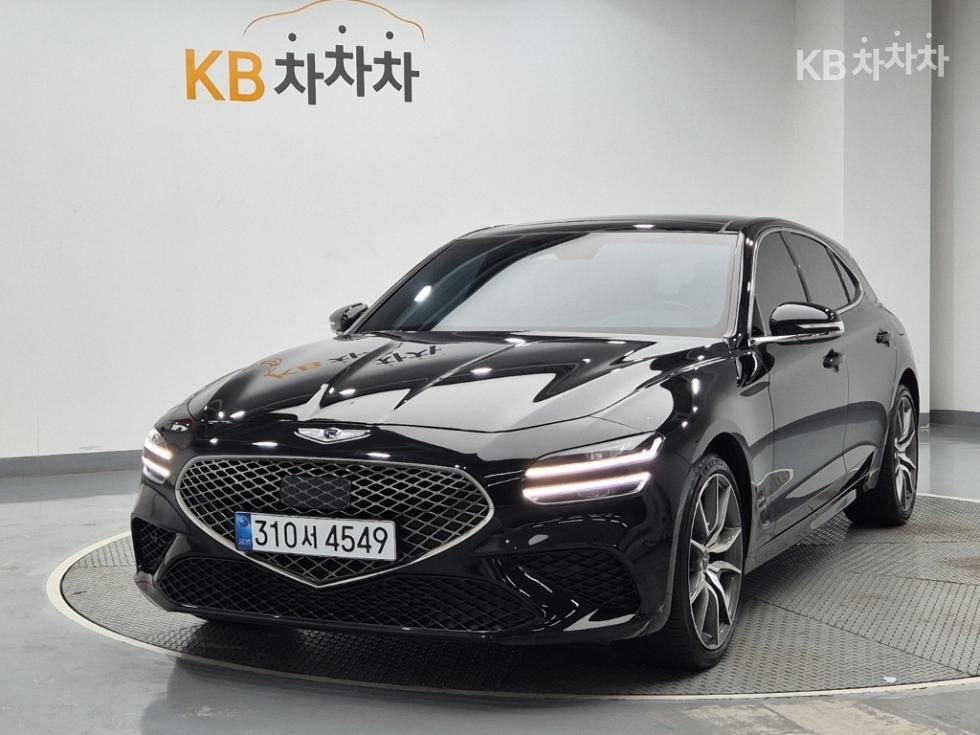 Genesis G70