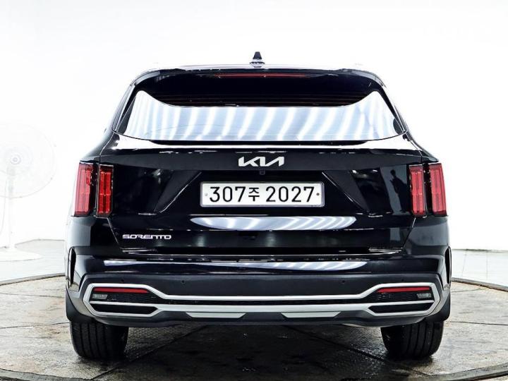 Kia Sorento 2.2 Diesel 2WD Signature Gravity 3