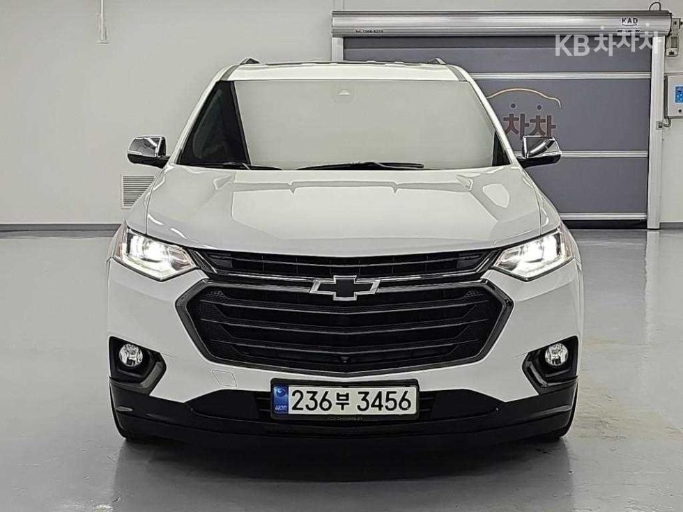 GM Korea Chevrolet Traverse Redline — фото 2