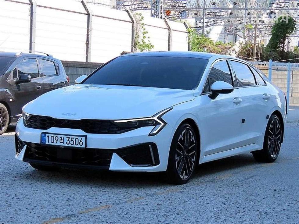 كيا K5
