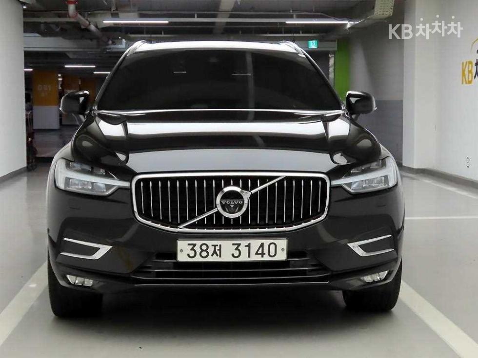 Volvo XC60 2.4 Inscription — фото 2