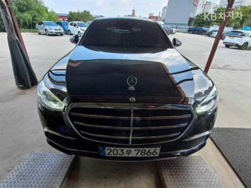 مرسيدس S-Class
