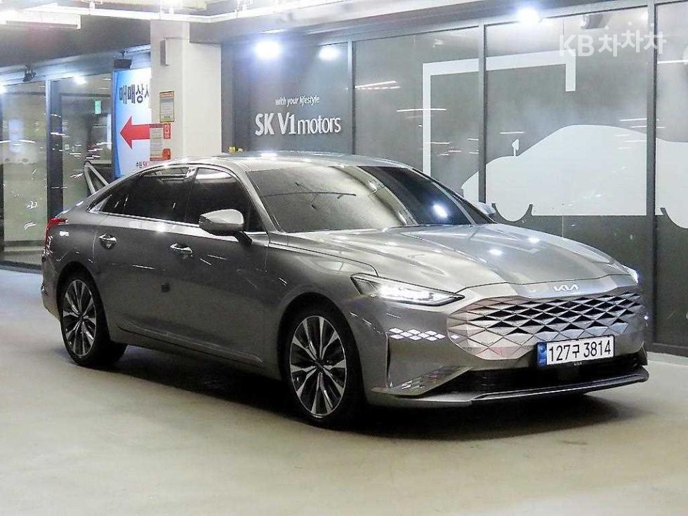 Kia K8
