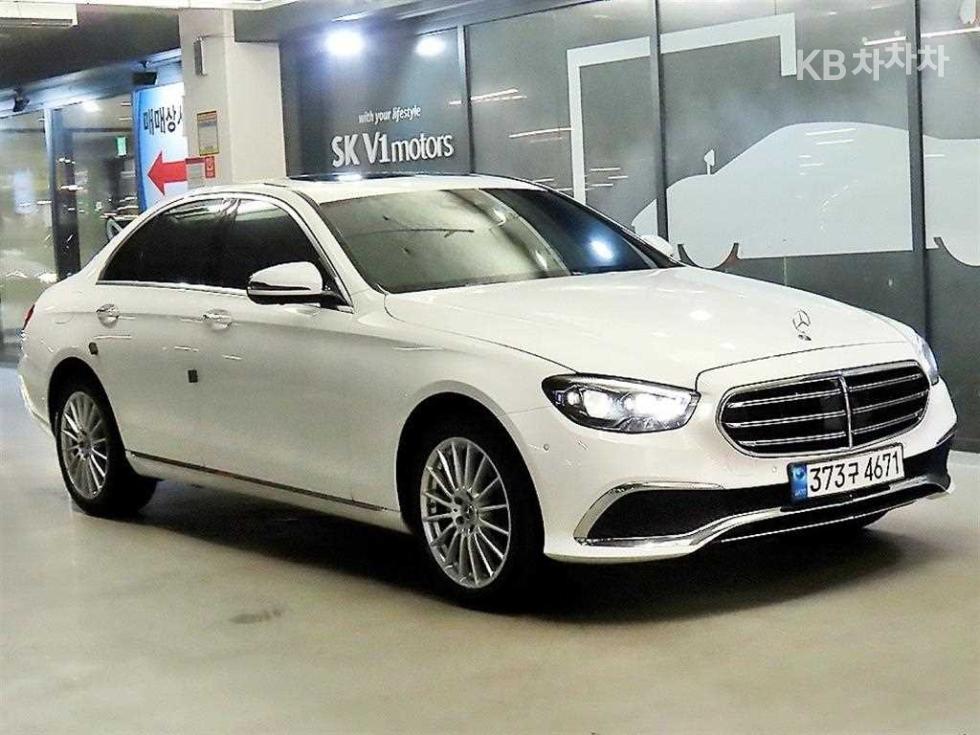 مرسيدس E-Class