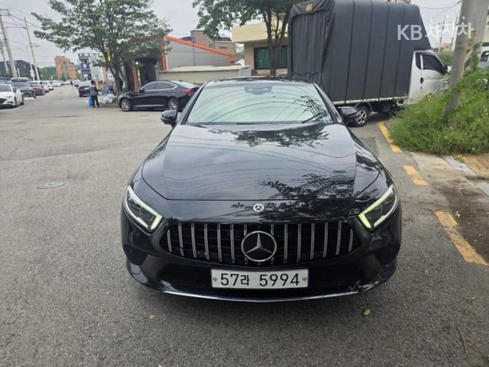 Mercedes-Benz CLS-Class