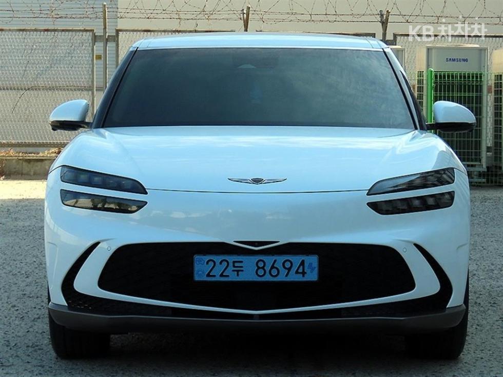 Genesis GV60