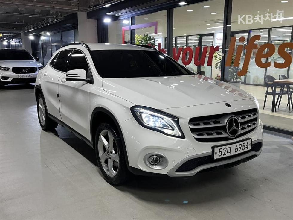 مرسيدس GLA-Class