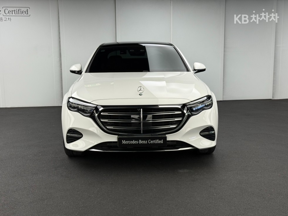 مرسيدس E-Class