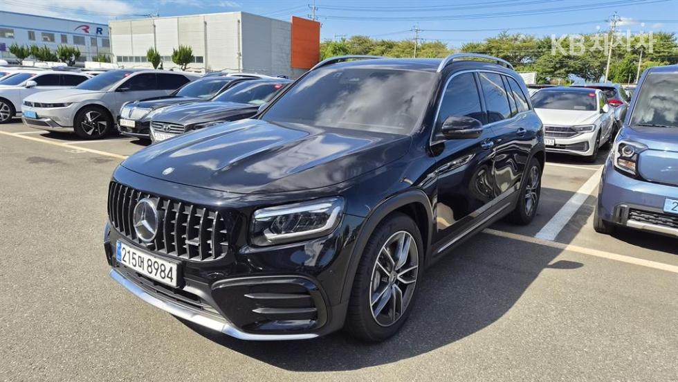Mercedes-Benz GLB-Class