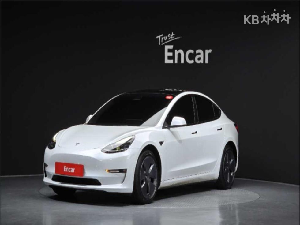 تيسلا Model 3