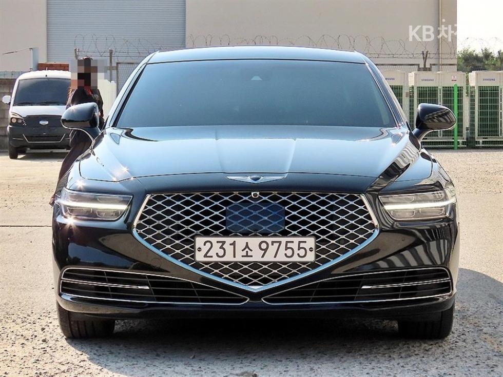 جينيسيس G90