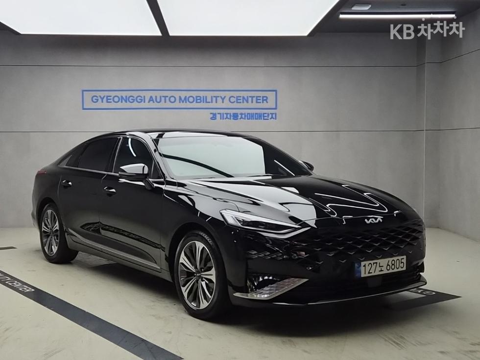 Kia K8