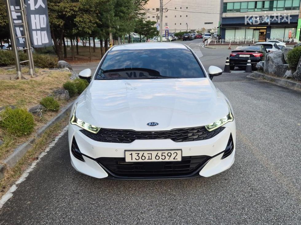 Kia K5