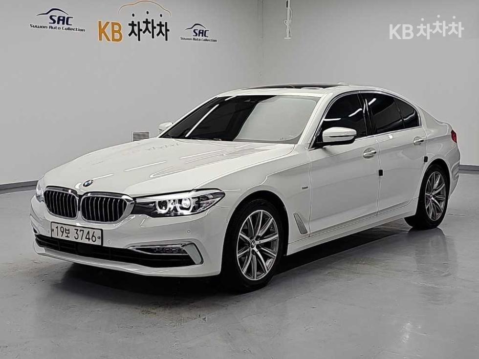 BMW 5-Series, 2018