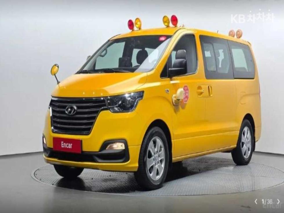 Hyundai Grand Starex