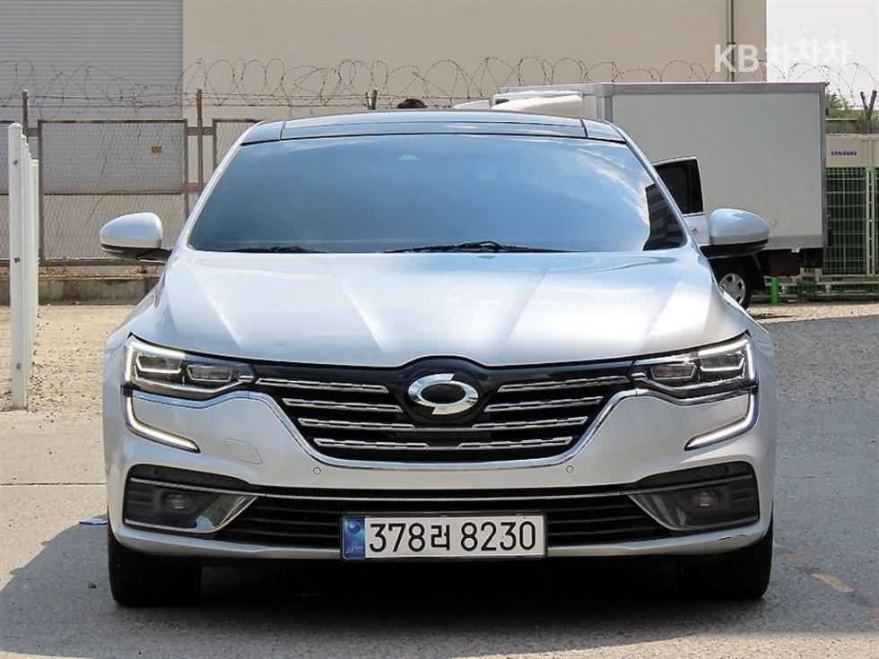 رينو SM6