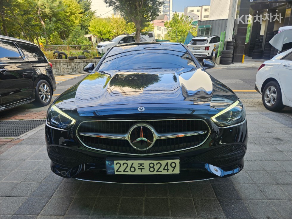مرسيدس C-Class