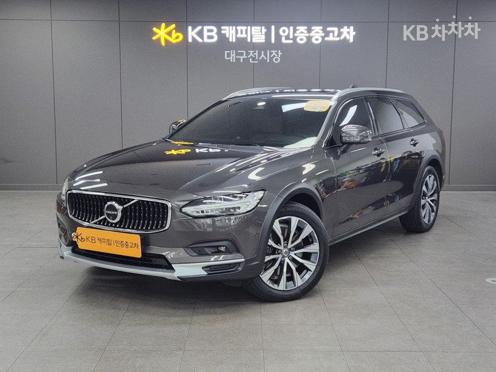 Volvo V90