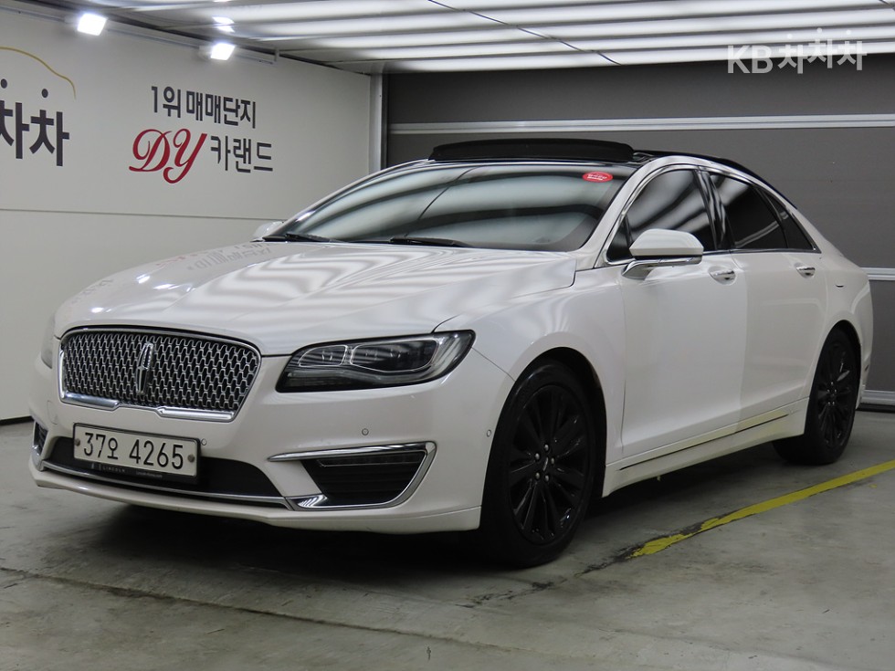 Lincoln MKZ