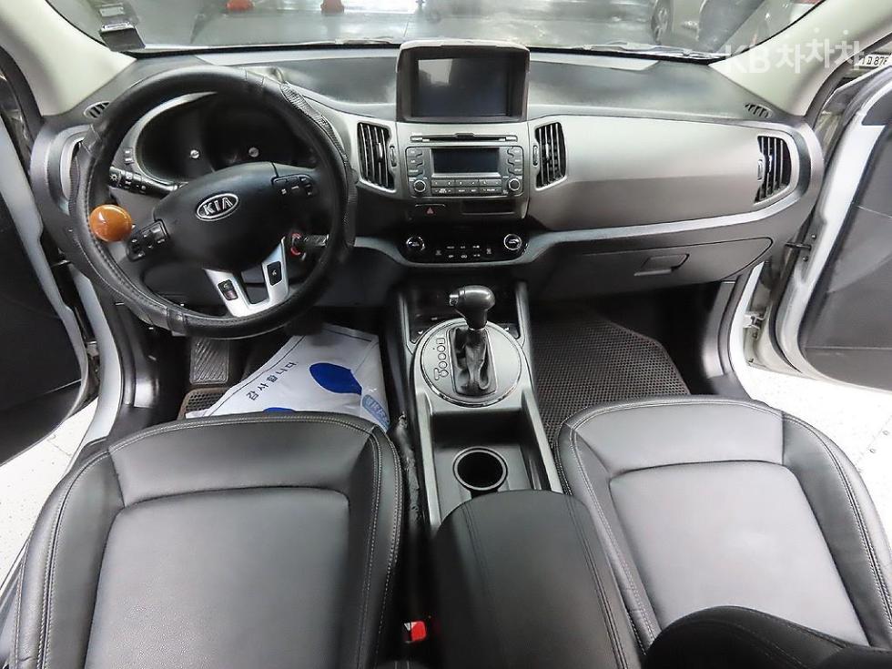 Kia Sportage — miniaturë 12