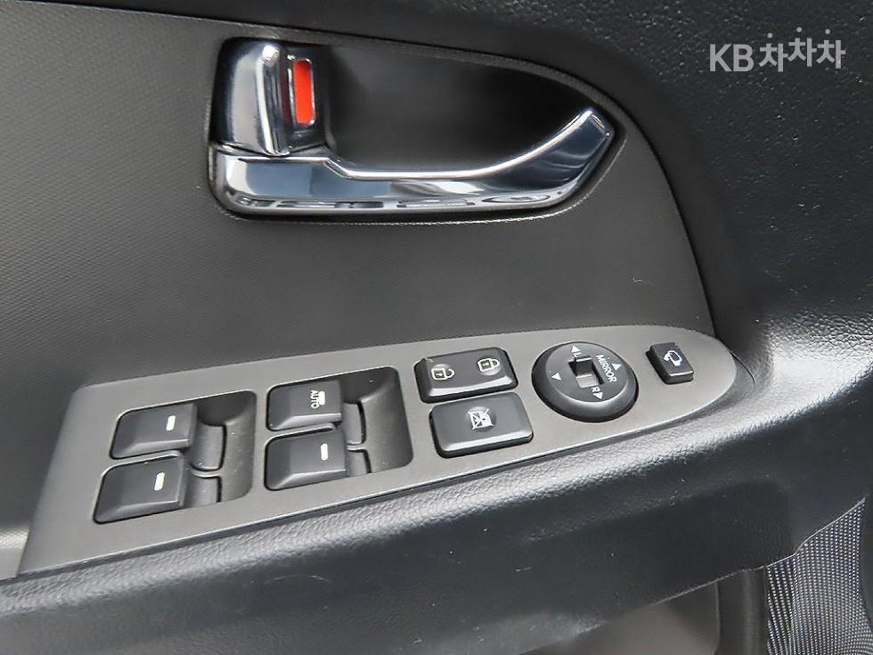 Kia Sportage — miniaturë 14