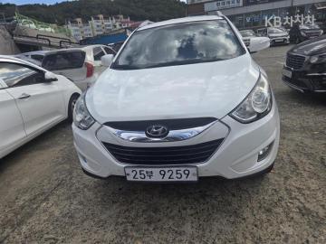 Hyundai Tucson 디젤 2WD LX20 모던 — foto 1