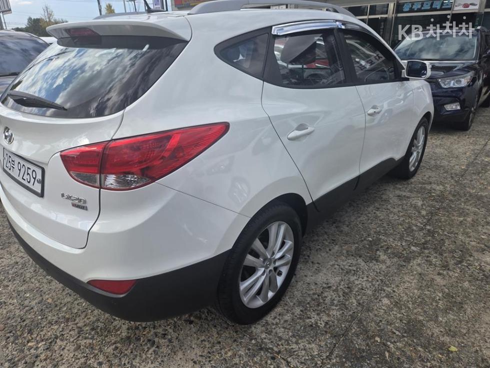 Hyundai Tucson — miniaturë 4