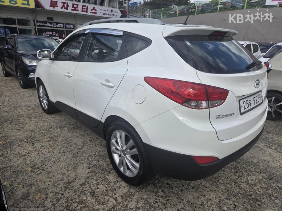 Hyundai Tucson — miniaturë 6