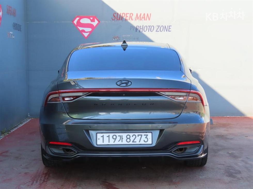 Hyundai Grandeur Premium — фото 4