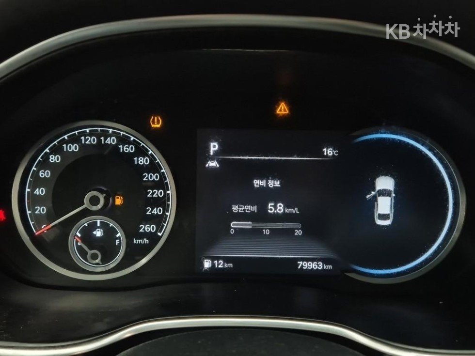Genesis G80 — miniaturë 5