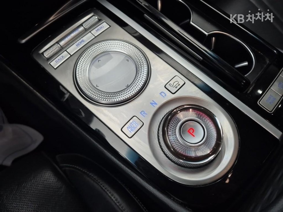 Genesis G80 — miniaturë 12