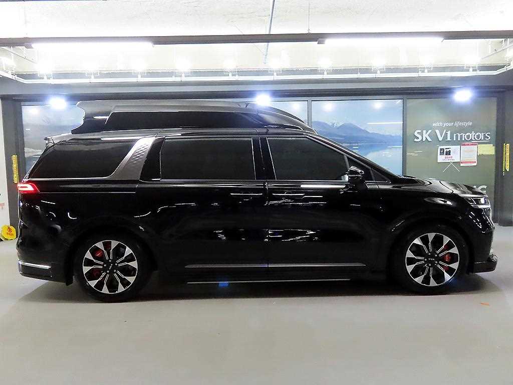 Kia Carnival SIGNATURE — фото 3