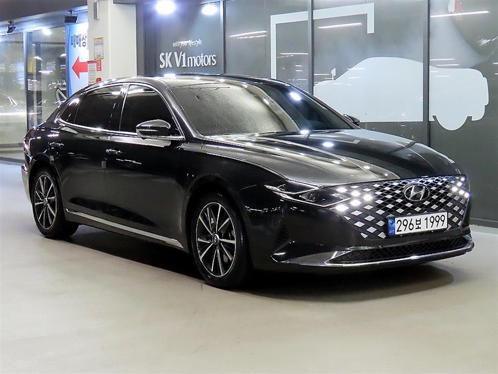 Hyundai Grandeur EXCLUSIVE — фото 1