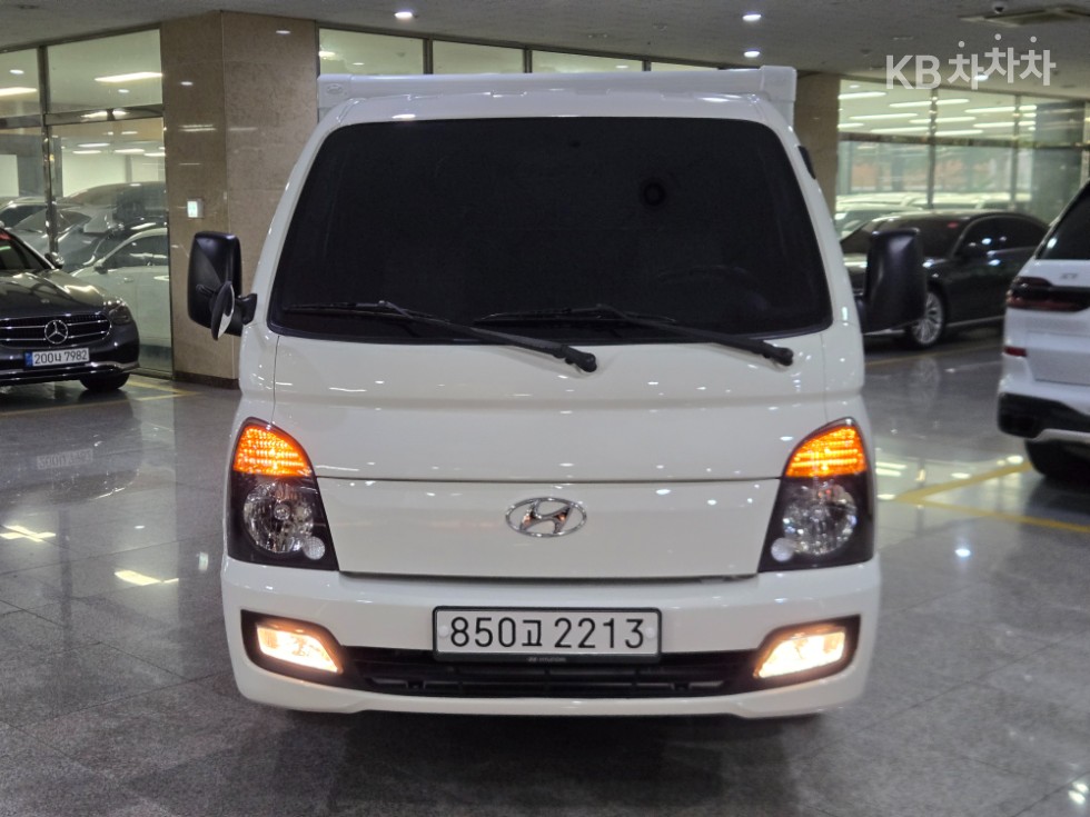 Hyundai Regular Cab SUP — фото 2