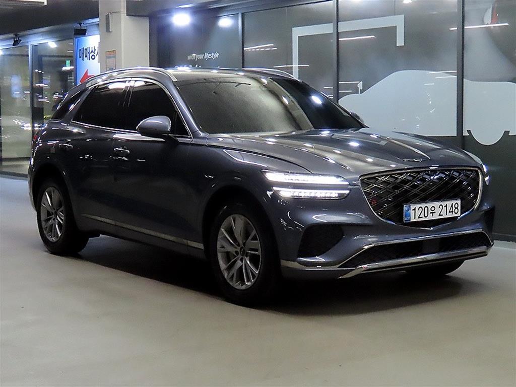 Genesis GV70 — фото 1