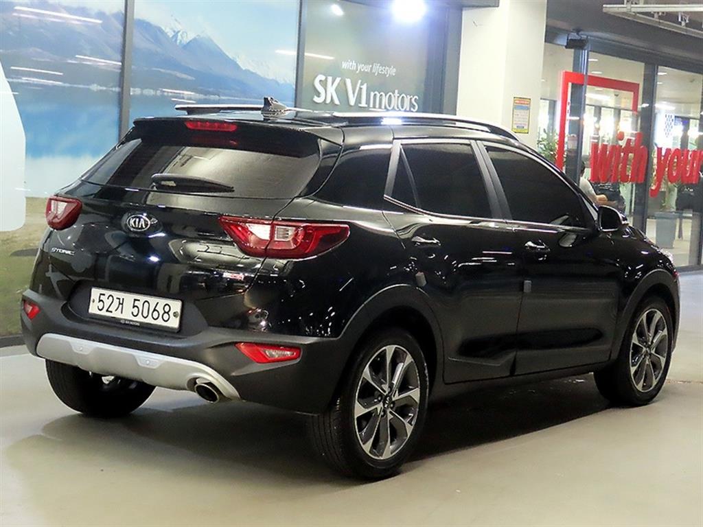 Kia Stonic PRESTIGE — фото 4