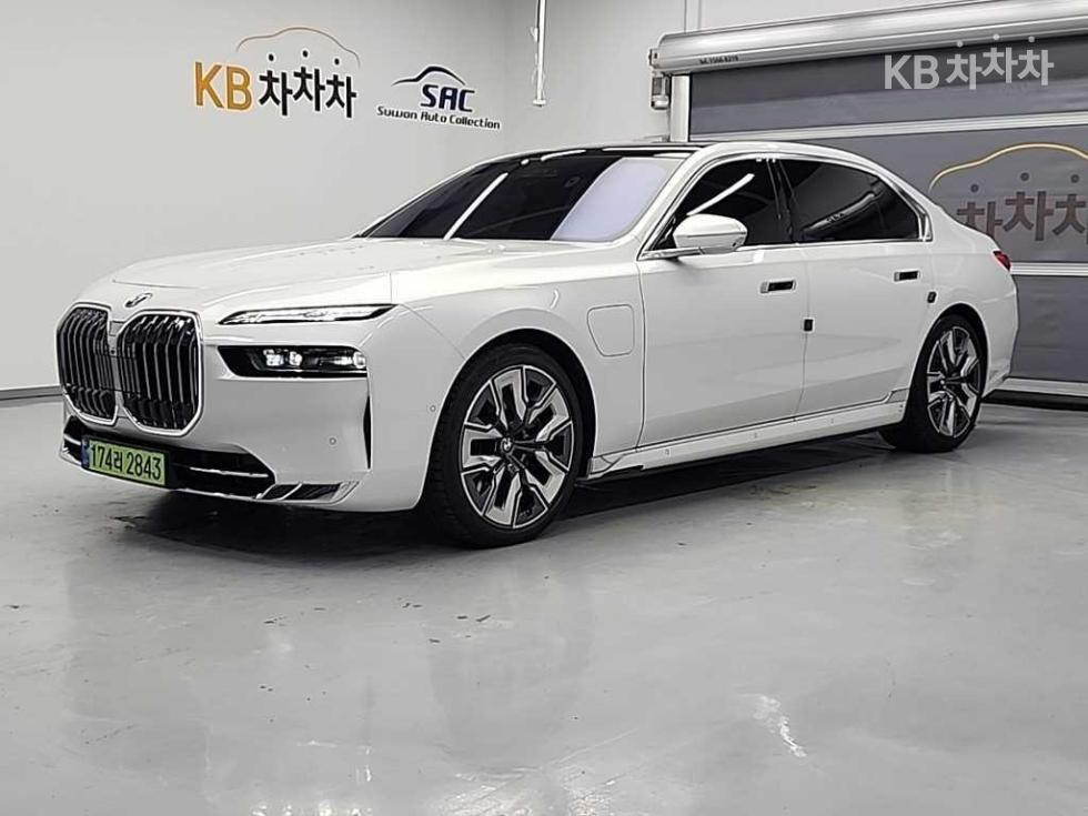 BMW 7 Series DPE Executive — фото 4