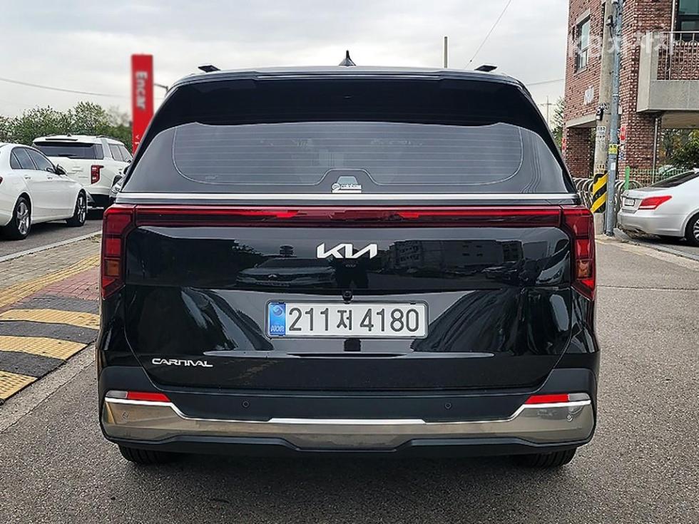Kia Carnival NOBLESSE — фото 3