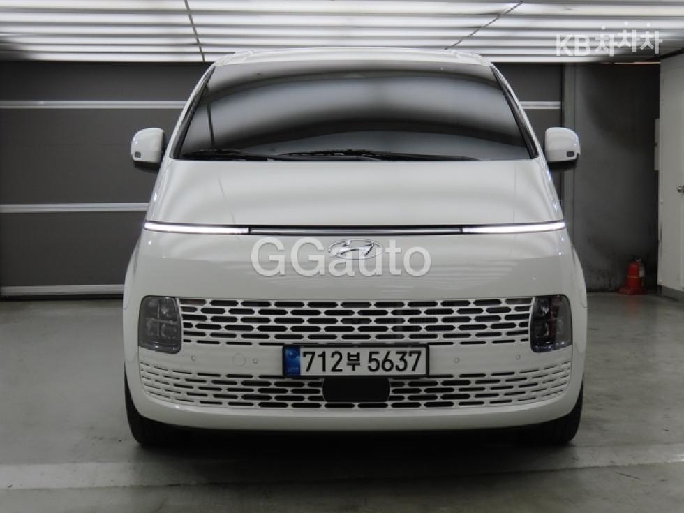 Hyundai Staria Smart — фото 2