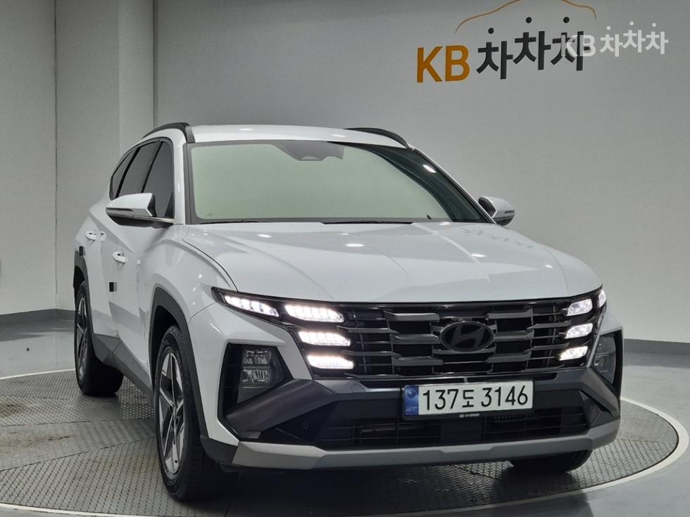 Hyundai Premium — фото 4